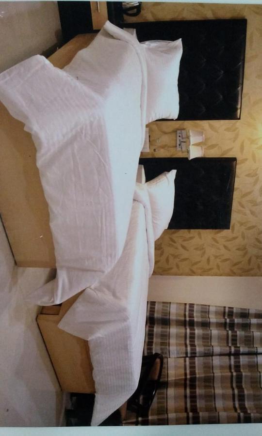 Hotel Bellevue , Gwalior Bagian luar foto